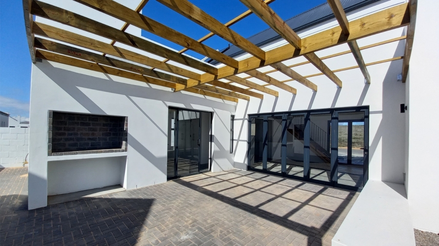 2 Bedroom Property for Sale in Britannia Bay Western Cape